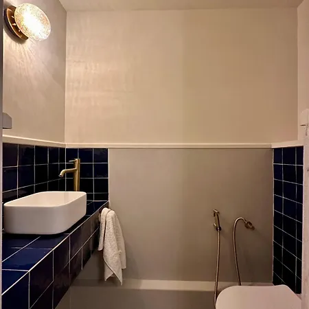 Marais 8rdl - 2 Rooms, 2 Bathrooms, Terrace
