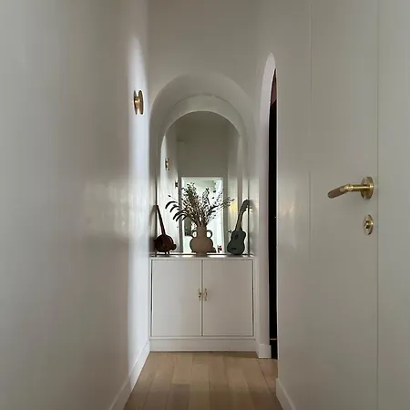 Appartement Marais 8rdl - 2 Rooms, 2 Bathrooms, Terrace